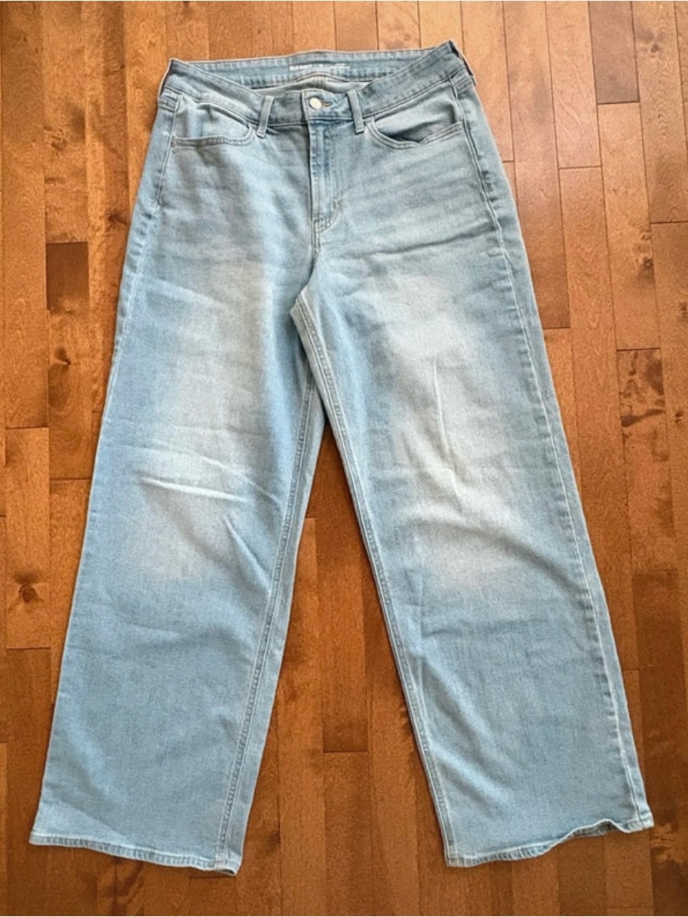 Old Navy High Rise WOW Wide Leg Jeans Size 12 Light Wash Stretch Denim Trendy Y2